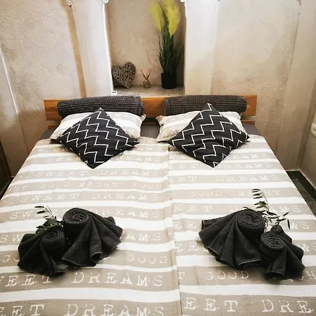 Apartma Veneziano * Koper