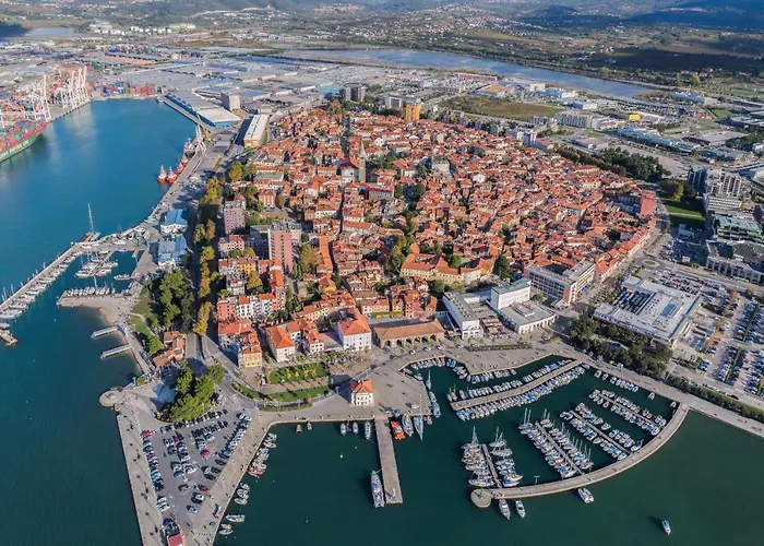 Apartma Veneziano * 科佩尔